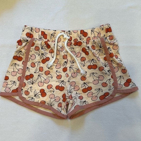 NWT Velvet Fawn Tulip Hem Cherry Short size 3T 🍒 - Picture 2 of 11